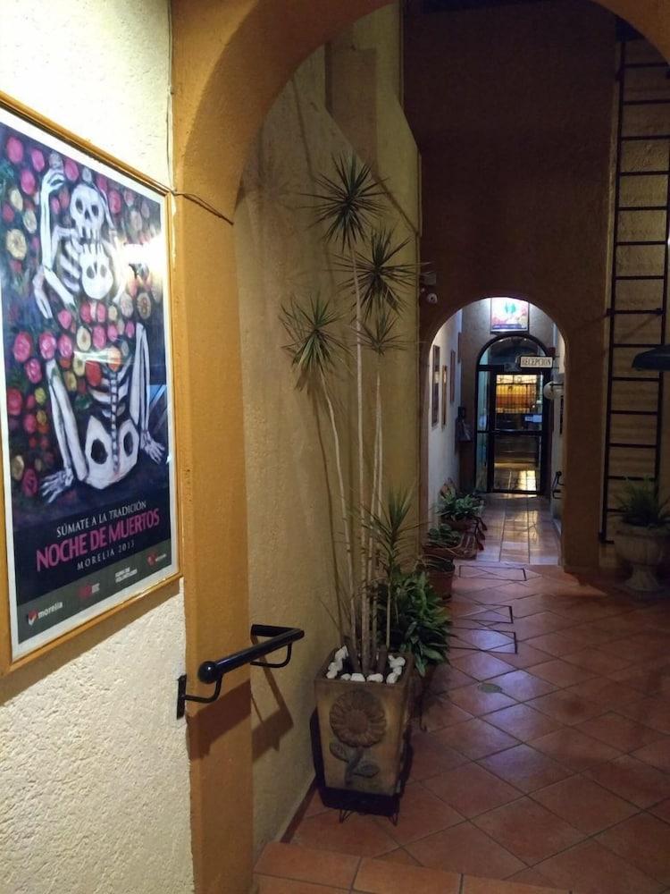 Hotel Casa Galena 莫雷利亚 外观 照片